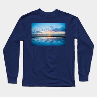 Lake Tyrrell, Sea Lake, Mallee Region, Victoria, Australia Long Sleeve T-Shirt